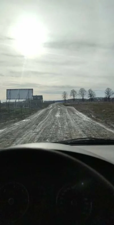 Wuja66 - Stan dróg na Ukrainie jest fatalny. Okropna infrastruktura, która uniemożliw...
