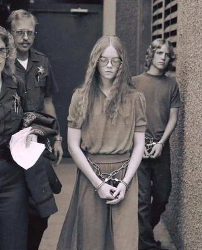 biesy - Kalifornia, rok 1979, 16-letnia morderczyni Brenda Ann Spencer zainspirowała ...