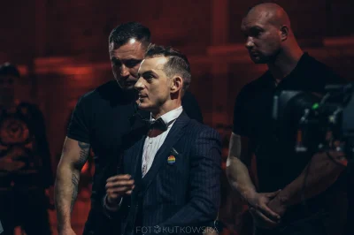 H.....7 - Nie że coś, ale tak ma wyglądać nowy #jamesbond ( ͡° ʖ̯ ͡°)
#primemma #kan...