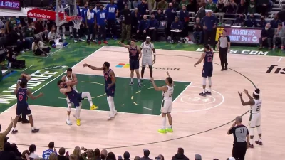 DzdzystyDzejson - Giannis nosi Korkmaza jak niemowlę ( ͡° ͜ʖ ͡°)
#nba