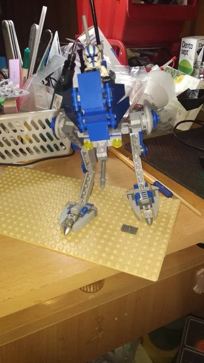 Wolvi666 - #legomoc #lego #starwars 

Boże skusiłem się na ten zestaw 75280... AT-R...