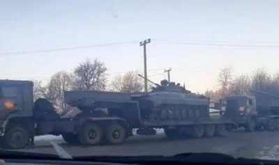 trykas - Transport czołgów uchwycony w Krasnaya Yaruga, obwód belgradzki. 20km na wsc...