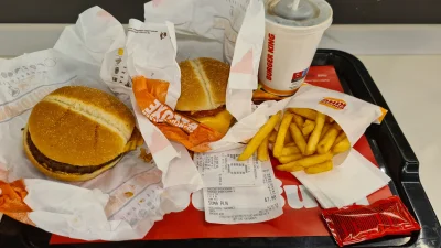phaxi - Ostatnio Burger King rozwiazal umowe z polskim Amrestem na rozwoj marki w pol...