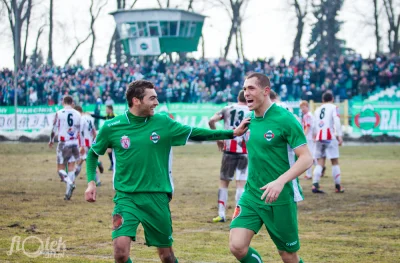 Lolenson1888 - Bóg futbolu przekazuje Piotrowi Wlazło (na zdjęciu po prawej) moc do p...