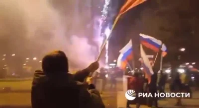 fruberuber - Donieck teraz, 5 idiotów na krzyż świętuje #ukraina #ruskimir