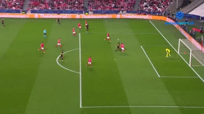 SpeaRRR - Benfica Lizbona 1:[2] Ajax Amsterdam - Haller 29'

Tym razem już do właśc...
