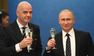 jarzynka - #rosja A jeszcze niedawno Putin popijał sobie szampana razem z Jeffem Bezo...