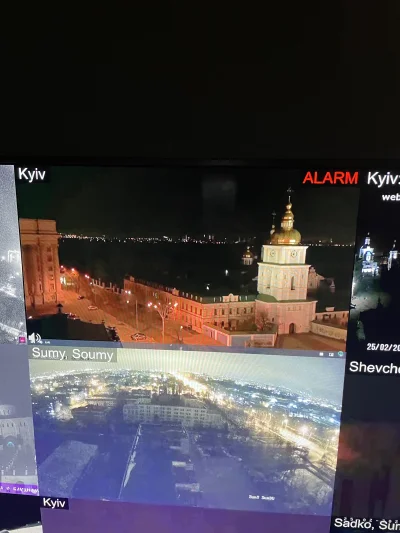 Danio_1992 - #ukraina W Kijowie syreny i napis "ALARM" na kamerce się pojawił