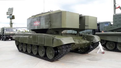 Bad_Sector - Tak dokładnie to jest TOS-1A „Sołncepiok”, czyli modernizacja z 2001 rok...
