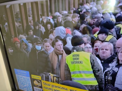 VAPORUMBAN - Patrzcie kto już zawitał na granicy, zastanawiałem się czy dalej w tym l...