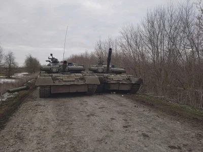 Thorkill - Kolejne dwa porzucone rosyjskie T-80 w rejonie Czernichowa.
#wojna #ukrai...