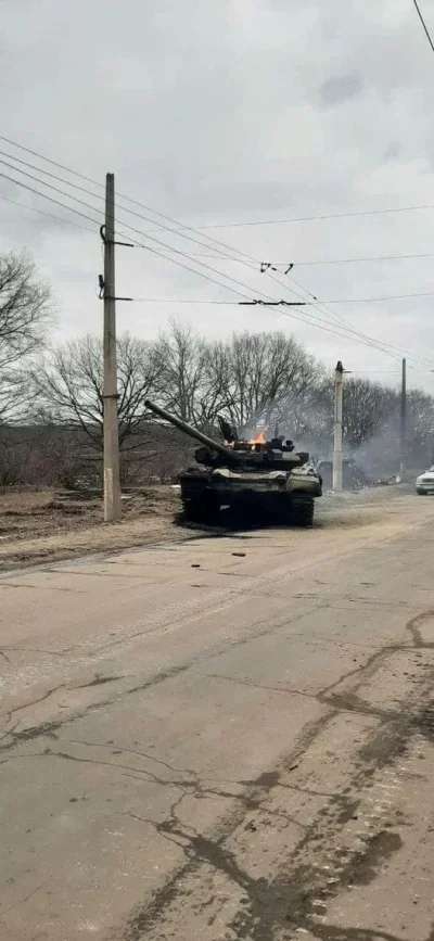 Mireklerek - Po tym zdjęciu widać że ten porzucony czołg z filmu to T-90A, jeden z no...