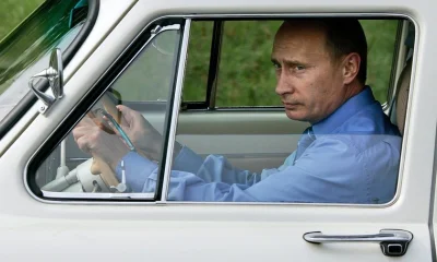 r102 - Putler uciekający na Ural swoją Ładą Nivą. 
2022 koloryzowane
#putin
#rosja
#w...