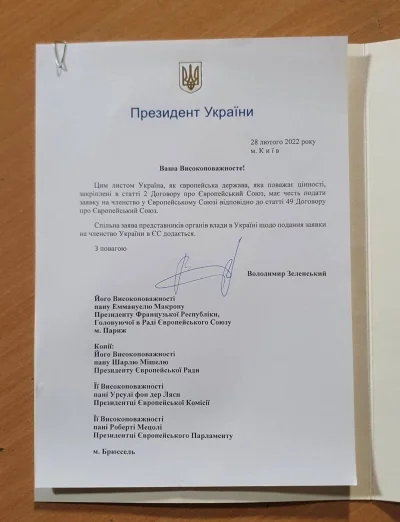 Kasoh32 - Zełenski podpisał kandydaturę Ukrainy do Unii Europejskiej

#wojna #ukraina...