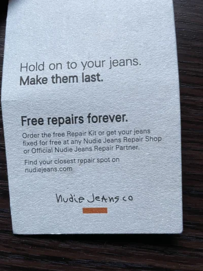 kacper3355 - Kupiłem sobie jeansy i okazało się, że mają dożywotnią gwarancję. Ale ja...