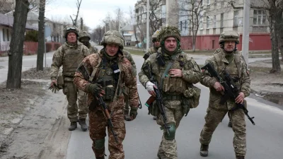 3000swin - Crack team of hero SAS veterans head to Ukraine to take on Putin

#wojna...