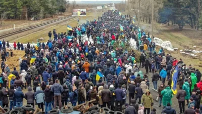 Nokimochishii - Setki, jak nie tysiące ukraińskich cywilów próbujących zablokować wej...