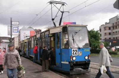 BaronAlvon_PuciPusia - Praga i Wrocław zatrzymają stare tramwaje z myślą o Ukrainie <...