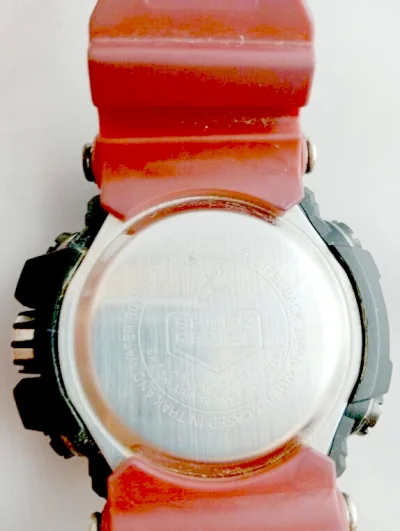 3000swin - #zegarki #casio #zegarkiboners

Murki, nie znam się, to oryginał czy tan...