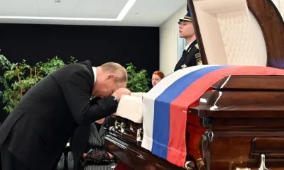 emyot2 - Putin podczas wizytacji rezydencji, w której zamieszka w najbliższej przyszł...