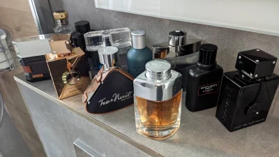 mieszkamtu - #perfumy Dobra update z wczoraj 2 armaf doszły.. Miejsce na sraczu się k...