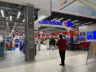vlodar - W Carrefour tydzień rosyjski

#rosja #ukraina