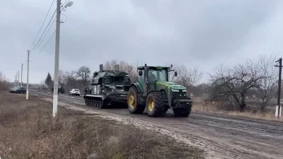Mershi - Rosjanom brakuje paliwa w czołgach? To nie mogą napędzać czołgów traktorami?...