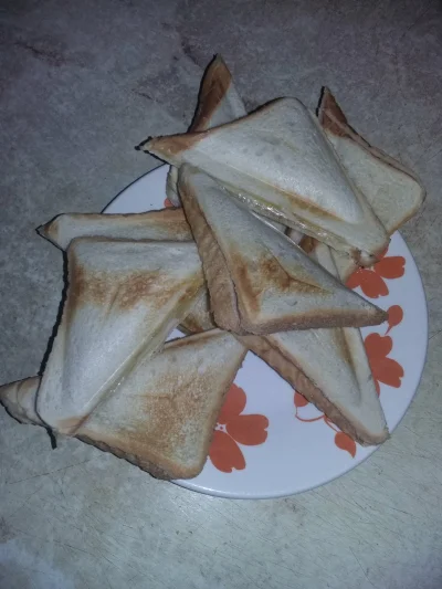 AntiallAntidol - Moje popisowe danie sandwiche z serem
#gotujzwykopem #przegryw