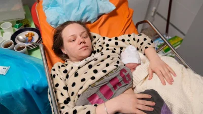 JayCube - Ukrainska influenserka ktora grala w inscenizacji bombowanego szpitala, Mar...