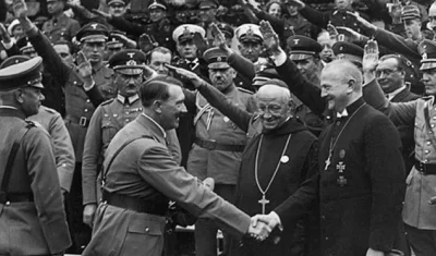 noitakto - @#!$%@?: Tak tylko przypominam… Papież i Hitler.