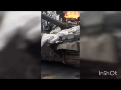 maniac777 - Bałbym się przechodzić obok takiego ogniska.

To chyba T-90

#ukraina...