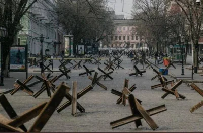 itakisiak - Odessa, Ukraina. Oczekiwanie na czołgi okupanta
#fotografia #wojna #rosj...