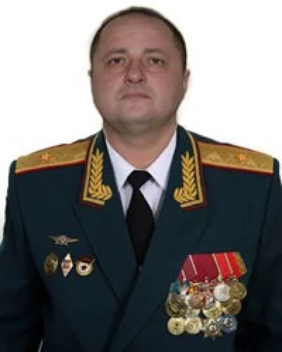 yosemitesam - #ukraina #rosja
#wojna 
Odnalazł się martwy ruski generał. 
To gener...