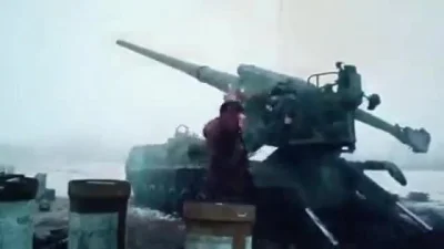 Sababukin - Kolejny film z pracy artylerzystów Ukraińskich, tym razem strzelają do ru...
