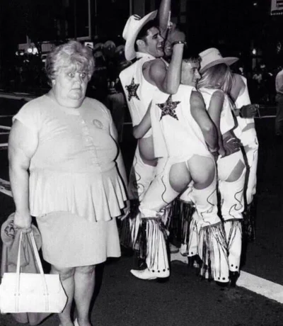 smooker - #mardigrass
Reakcja kobiety na festiwal Mardi Gras w Nowym Orleanie, lata ...