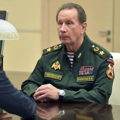 dqdq1 - Jak wyglada korupcja w Rosji?

Putin mianował generałem #rosgwardii (odpowi...