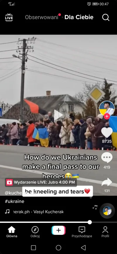 Bodzias1844 - Ukraińcy żegnają poległych flagą UPA 
No fajnie fajnie 
#ukraina