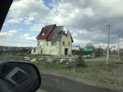 Amras - A tutaj moje zdjęcie zrobione z auta w 2017 roku W Sławiańsku. Zniszczenia z ...