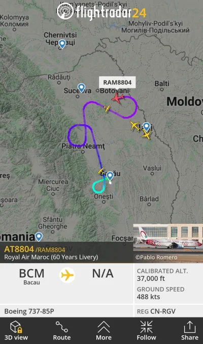 zimnyjakgrzejnik - A ten, przepraszam ze pytam co odwala?
#flightradar24