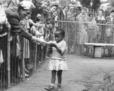 K.....0 - To ten kraj w którym w 1958 roku zorganizowano ludzkie zoo, pokazując miesz...