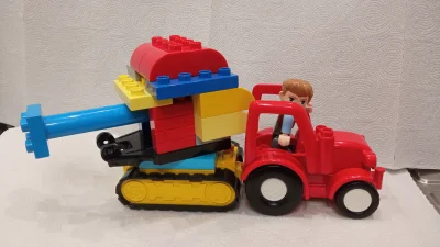 dzevrah - #lego #duplo #tatacontent #heheszki #wojna #humorobrazkowy Zelensky odholow...