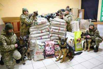 winokobietyiwykop - #ukraina #wojna #rosja

Na #Ukrainę dotarła karma dla psów strzeg...
