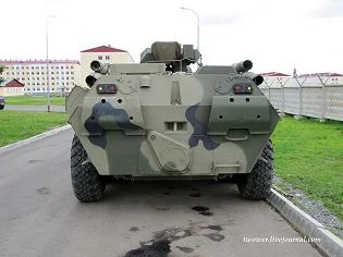 M.....7 - @Makak87: 
Tyl ruskiego BTR82A