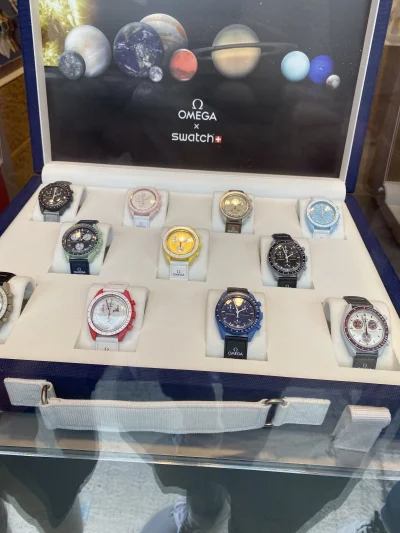 m4tus - Widziałem na żywo nową kolekcję z kolaboracji #swatch x #omega i szczerze? Te...