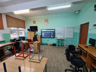 Radysh - #szkola #pracbaza

Szkoła óczy i wyhowóje.