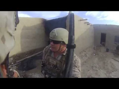 dsomgi00 - @Zwytkly: Tutaj gość dostaje kule w kask w Afganistanie od snajpera i nic ...