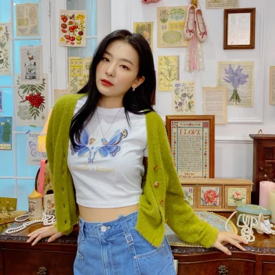 XKHYCCB2dX - #seulgi #redvelvet 
#koreanka