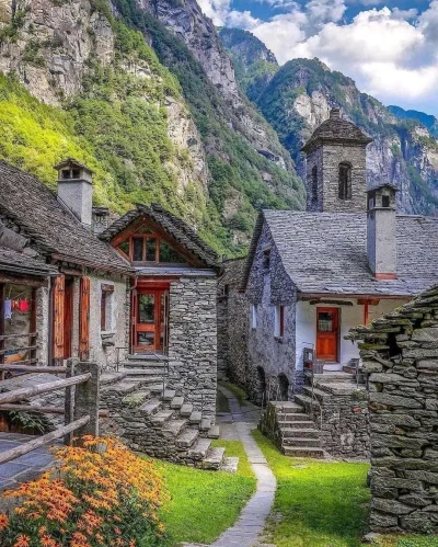 Borealny - Szwajcaria
SPOILER
#earthporn #szwajcaria #podroze #domki #gory