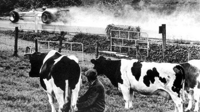 jaxonxst - Graham Hill, Grand Prix Belgii 1968 
#f1 #starefotografie