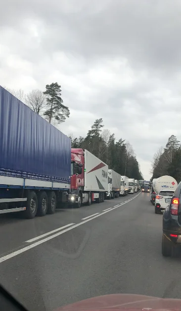 ponik_kolny - Ciekawe co oni zrobią z tymi ruskimi kierowcami i ciężarówkami, bo kole...
